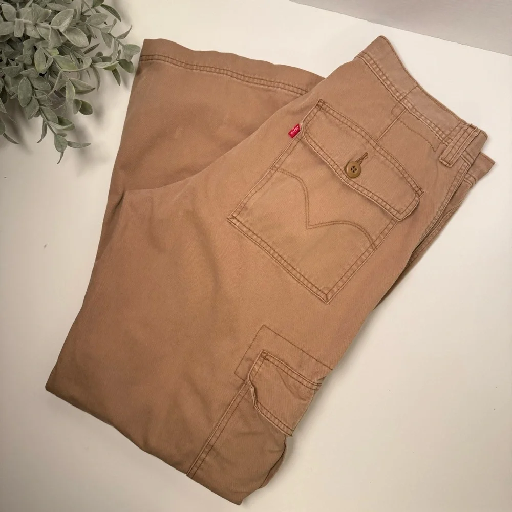 Levi's Men's Tan Cargo Loose Straight Utility Pants Size 33x30 Outdoor Gorpcore